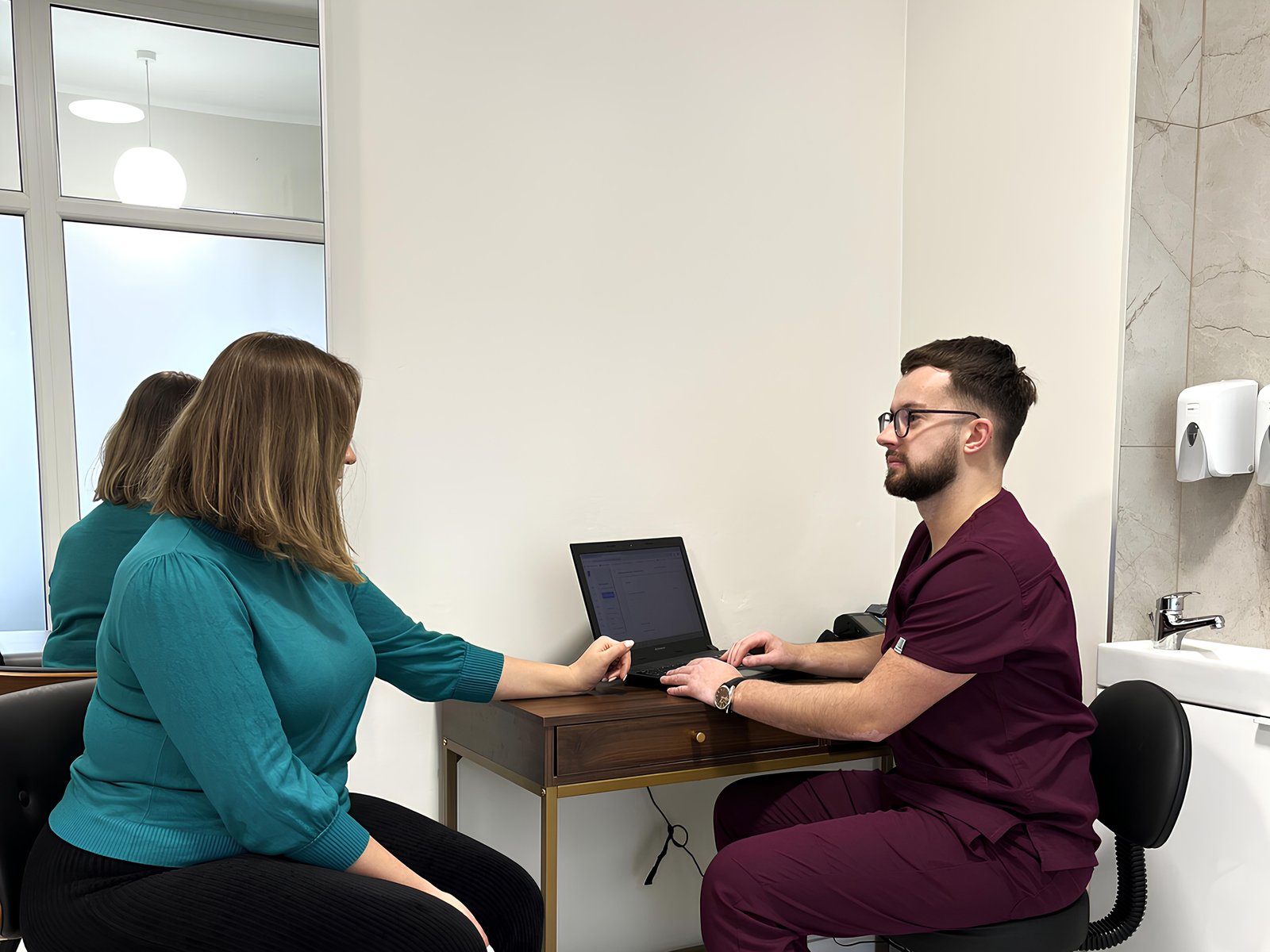 Wnętrze gabinetu fizjoterapii Hubert Kania przy ul. Legionów w Toruniu